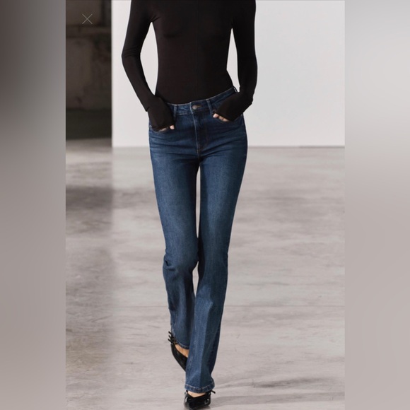 ZARA LOW RISE CONTOUR BOOTCUT JEANS 42 - Picture 1 of 7